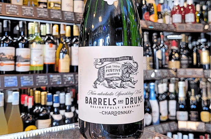 BARRELS AND DRUMS CHARDONNAY SPARKLING BEZALKOHOLWY 0,75L ZBLIŻENIE